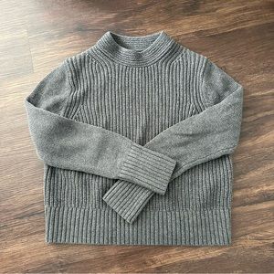 Banana Republic Grey Knit Sweater - Like New!